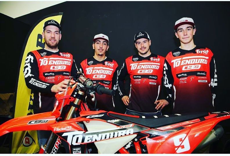 327427662 765490064932580 49017994791924169 n - Partenaire du @teamtoenduro pour la saison d’endur... - France, Europe