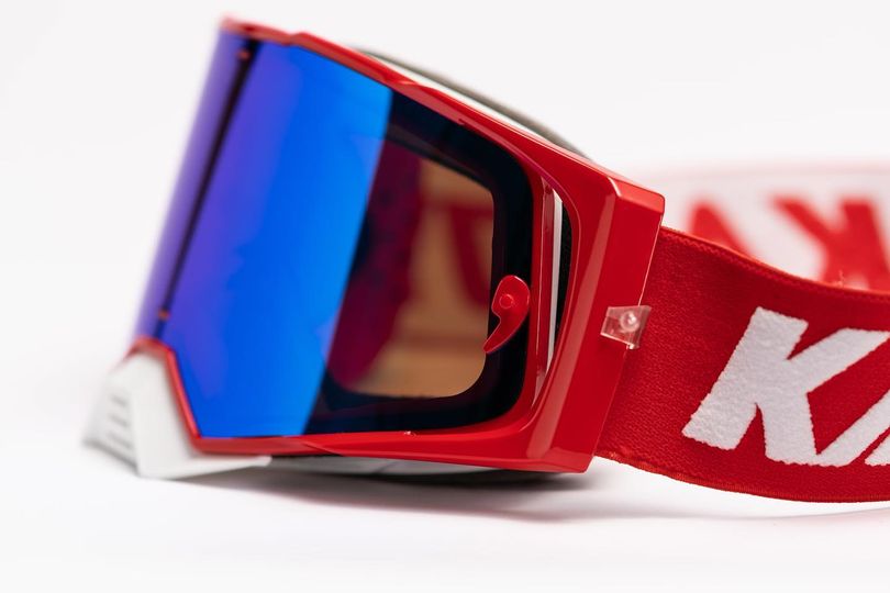 344155682 252474097152314 5605962627345302968 n - Polygone rouge #kaloysport #goggles #vision #mot... - France, Europe
