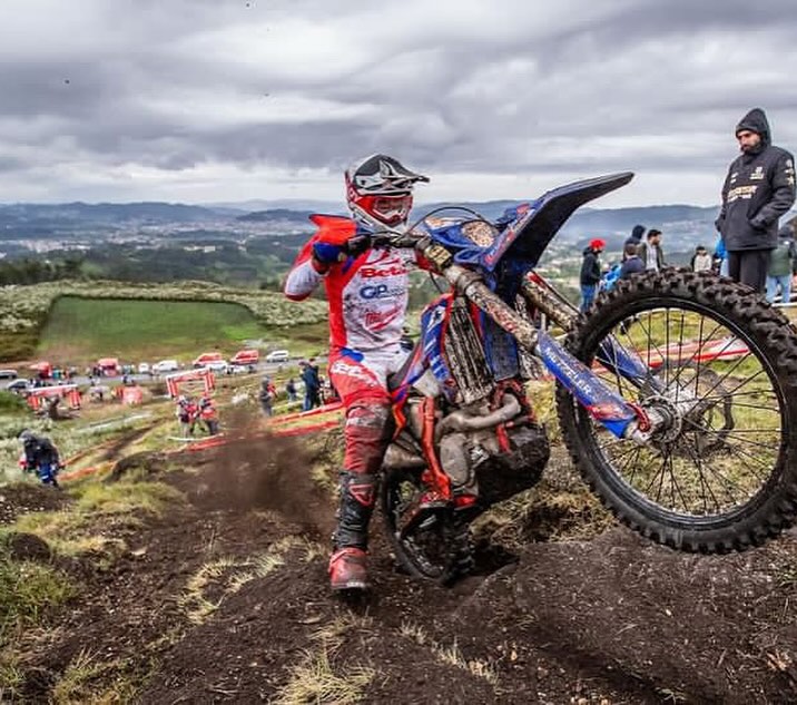 435890193 17923741487857321 2069117720952326175 n - @alex_pichaud_61 sur le podium du @enduro_gp au Po... - France, Europe