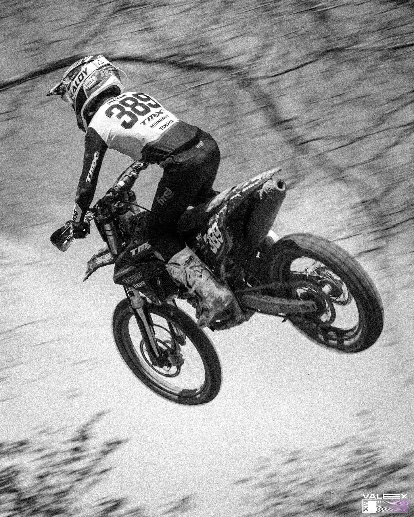 439880692 17925940958857321 4652869098636529598 n - Black and White ! @julespietre389 @yannis_lope... - France, Europe